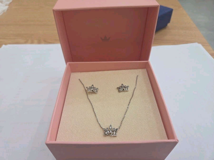 제이에스티나 실버티아라 귀걸이목걸이세트(연장체인포함) 택포7.5--3