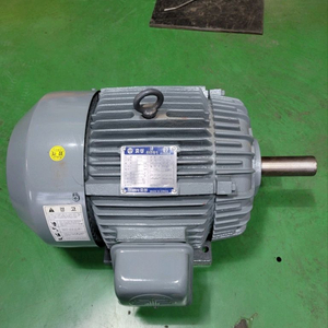 ,삼상모터 6극 10마력 220/380V 이미지
