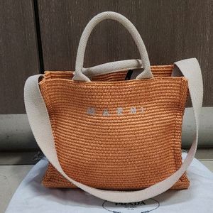 마르니 라피아 토드백