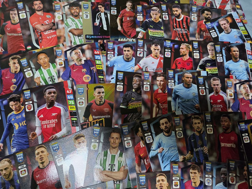 FIFA 365 축구 카드 100장 택포 1.3만원--2