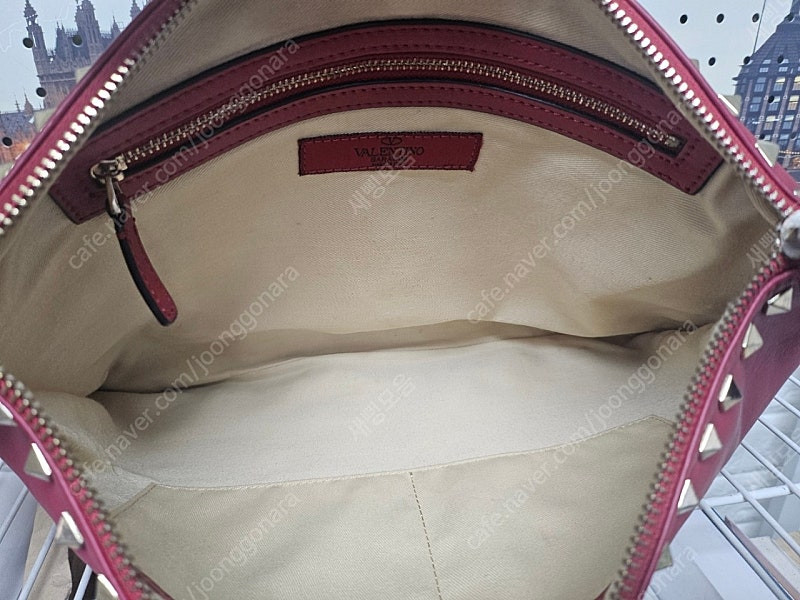 발렌티노 락스터드 클러치백 레드 GC42--7