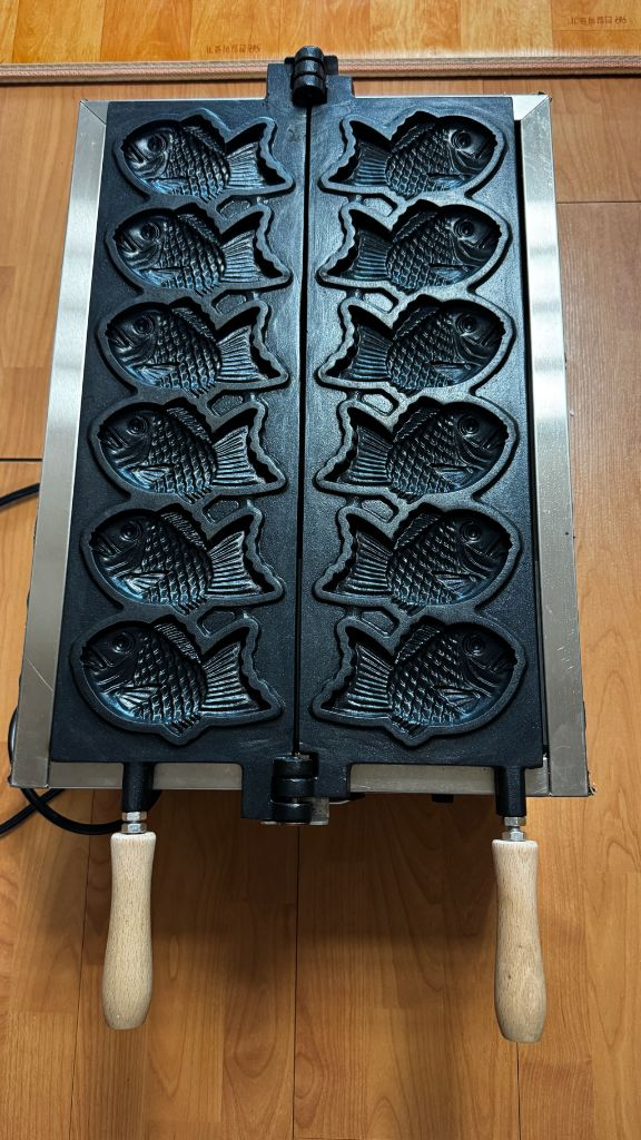 카페용 전기 어반붕어빵 기계 6구 2개 이미지