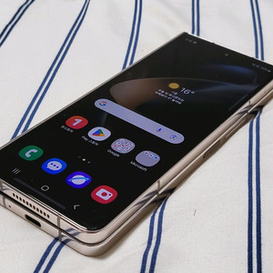 갤럭시 Z 폴드4 256GB 베이지