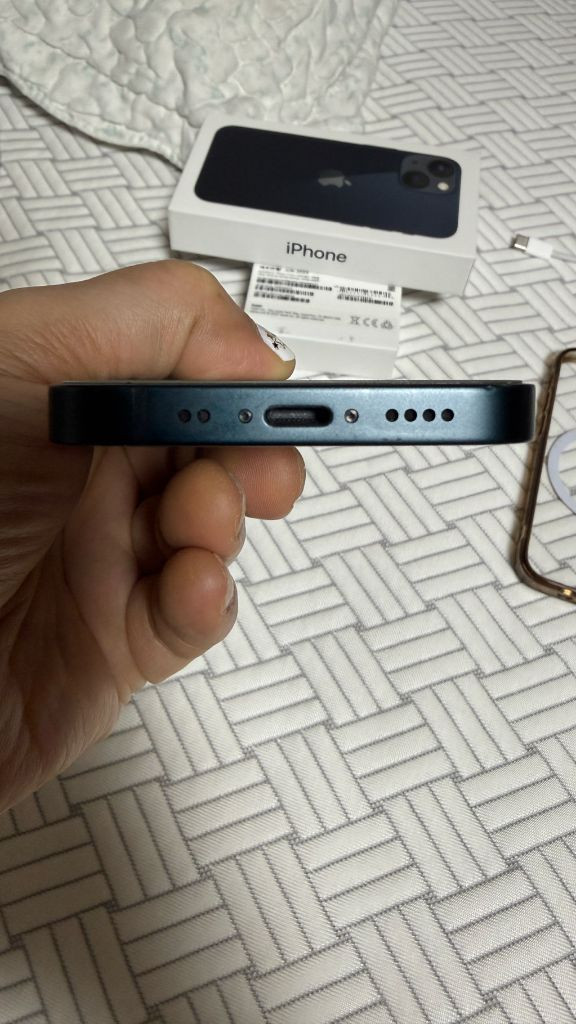 아이폰 13 미니 128기가 미드나이트 (배터리84%)--12