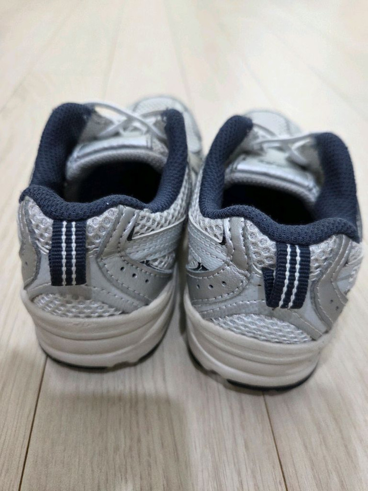 (반값택포)키즈 운동화 175--2