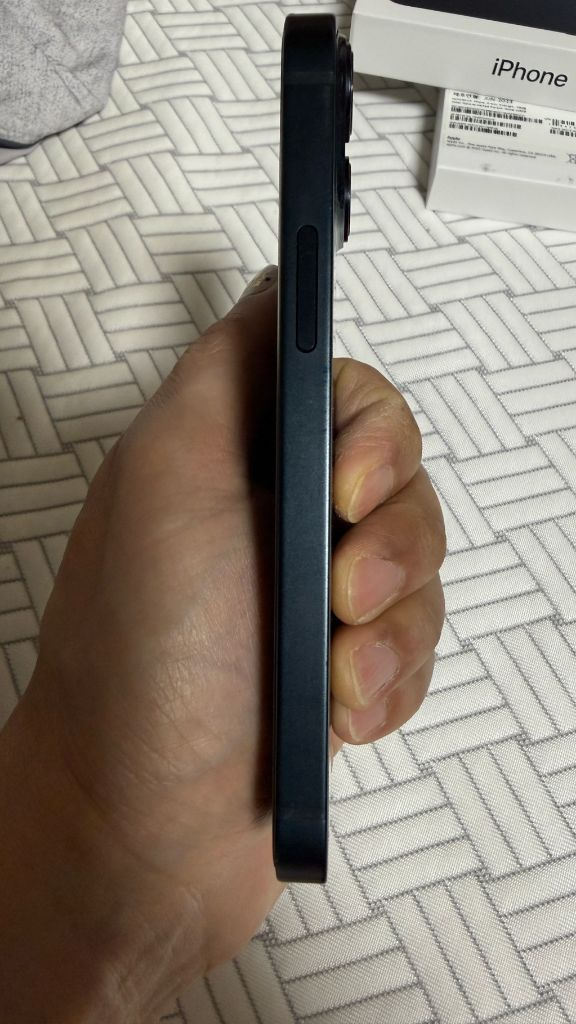 아이폰 13 미니 128기가 미드나이트 (배터리84%)--4