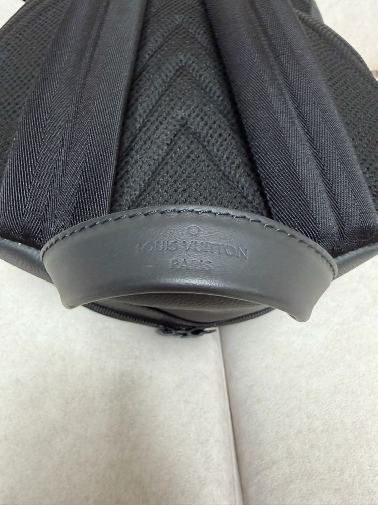 루이비통 에어로그램 백팩--7