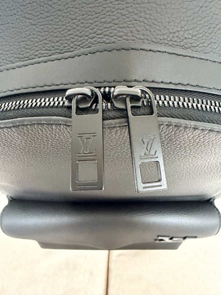 루이비통 에어로그램 백팩--8