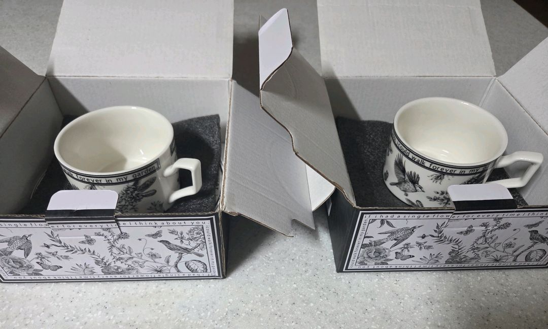 빈티지 플라워 패턴 찻잔컵--2