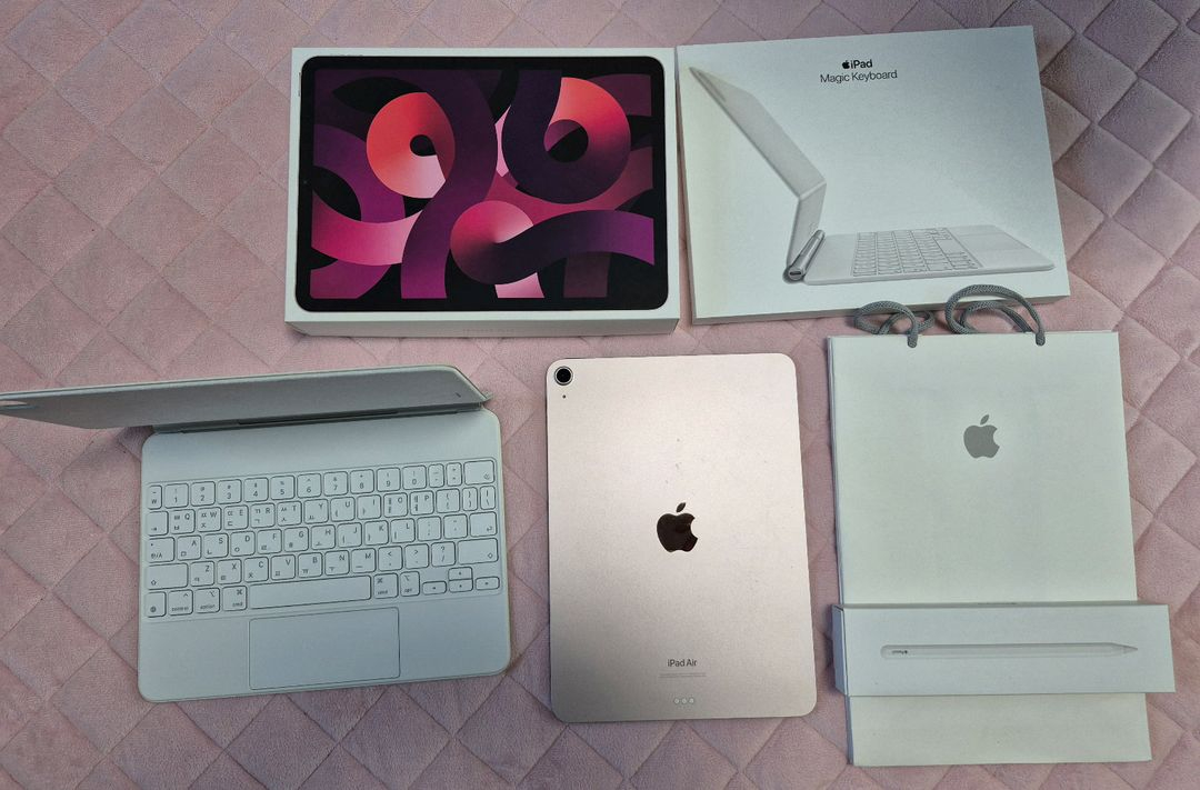 태블릿 64GB + 매직키보드, 아이펜슬--11