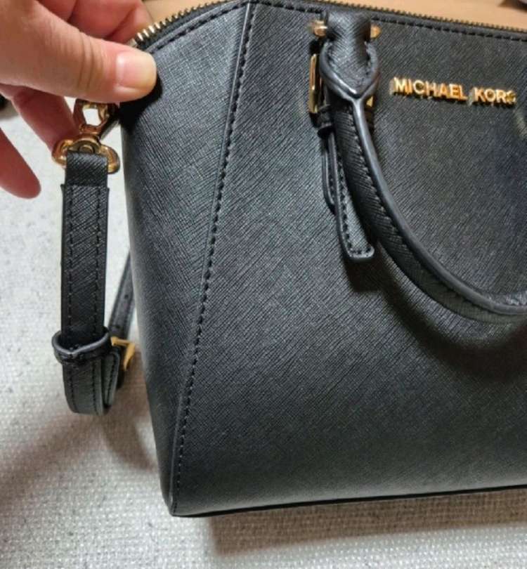 마이클코어스 가방 숄더백 크로스백--4