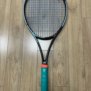 헤드 옥세틱 그래비티 프로 테니스라켓 팝니다