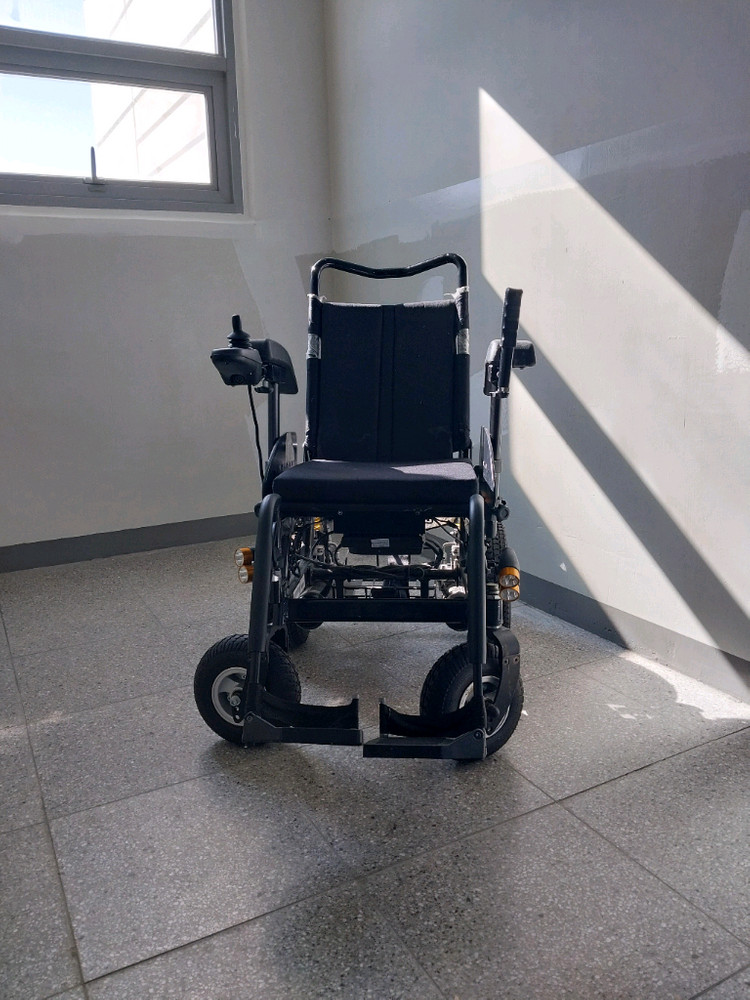 부모님 전동차, 장애우 전동 스쿠터 -가격 대폭내림--2