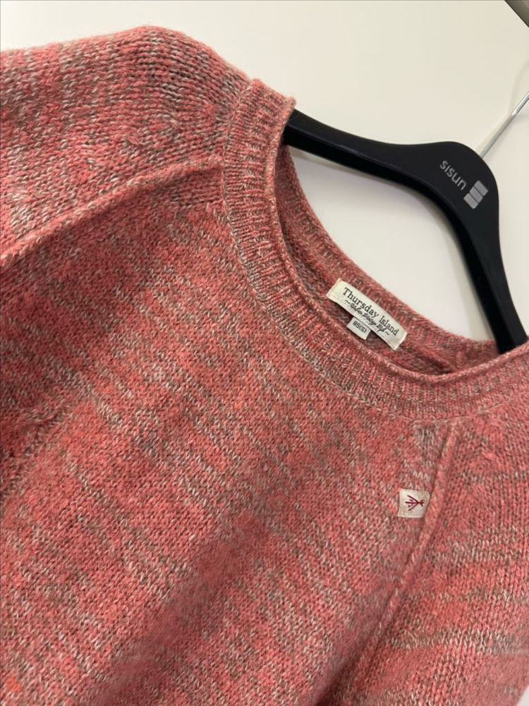 써스데이아일랜드 니트--1