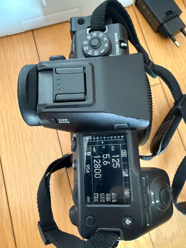 후지필름 중형 카메라 GFX100II(GFX100 2) 이미지