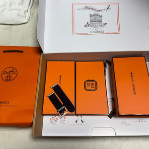 에르메스 울트라 En mer 블루뉘 밴드 팝니다.