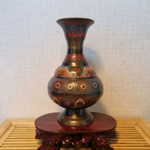 오래된 수공예 인도 칠보 동 화병 이미지