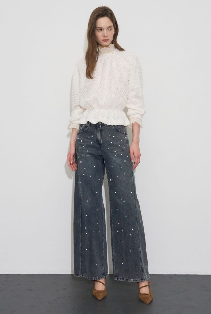 [오브제] 부클 텍스처 블록 펄 블라우스--1