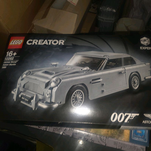 레고 크리에이터 10262 제임스 본드 애스턴 마틴 DB5 미개봉 팝니다