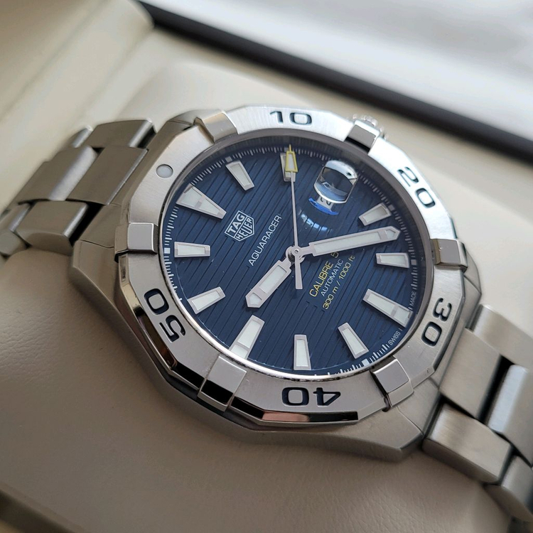 태그호이어 아쿠아레이서 스틸 블루 오토매틱 43mm--2