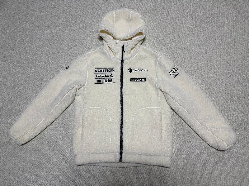 데상트 스위스 스키팀 아우디 기모 후리스 자켓 남성용 100사이즈--0