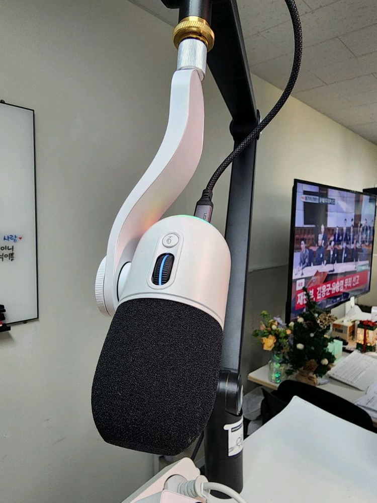 로지텍 예티 GX 마이크 + 컴패스(거치대) 일체--2