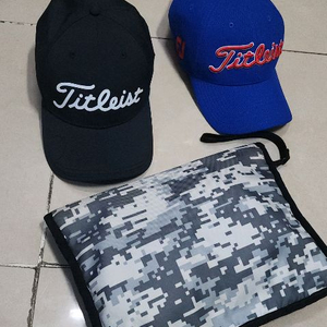 타이틀리스트 남자 골프모자 와 클러치백