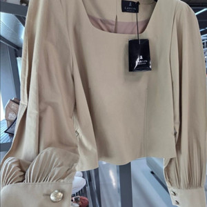 [새상품]한섬80% 랑방콜렉션 실크 탑