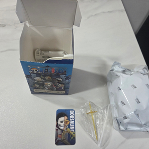 [겉박스 개봉, 내부 미개봉] 마이티잭스 원피스 해군 에디션 키자루 판매합니다.