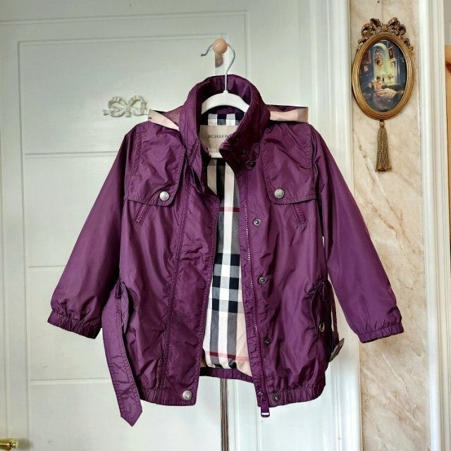 새상품급/100호 (3y) 버버리 키즈 후드 바람막이 자켓 / 아동 칠드런 여아 몽클레어 펜디 디올 구찌 셀린느 이미지