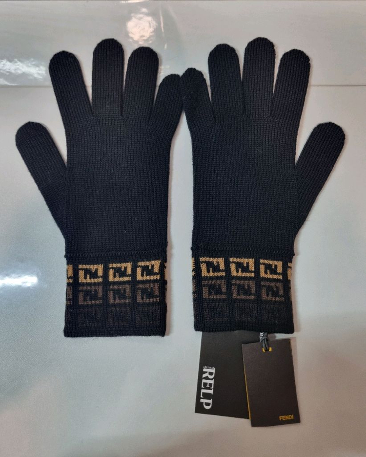 중고 펜디 장갑--0
