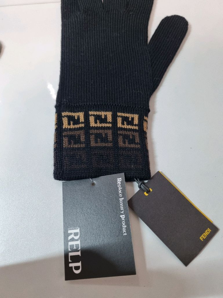 중고 펜디 장갑--9