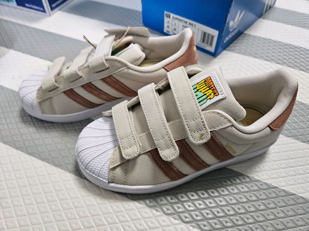 (새상품)(택포)아디다스 슈퍼스타 CF C 키즈 운동화 200mm--1