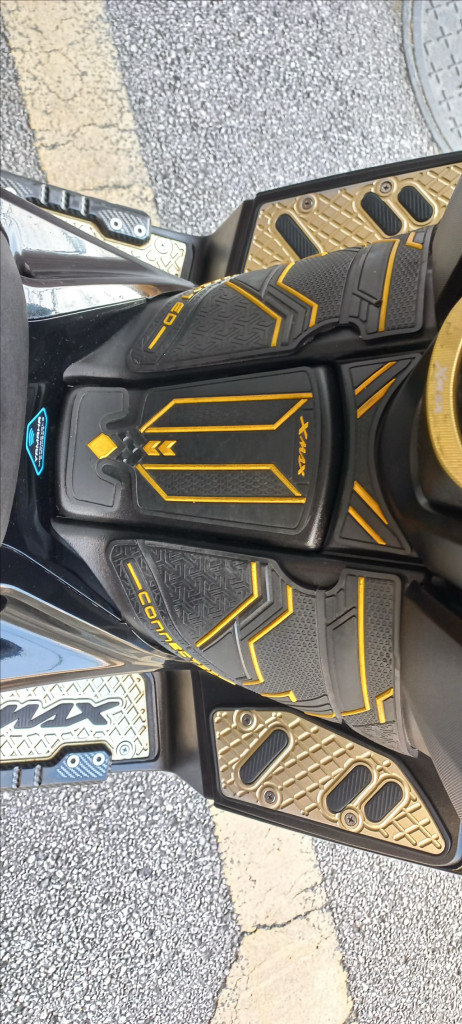 부산) XMAX 300 24년식 신형 블랙무광--7