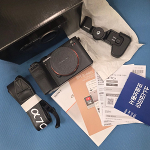 소니a7cr 3천컨 신동급풀박스판매합니다 교환가능