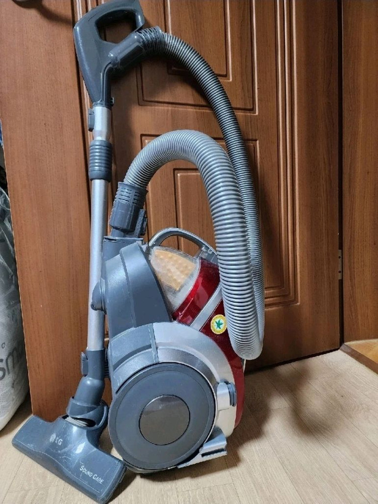 LG 싸이킹 청소기 침구이불브러쉬 및 부품--1