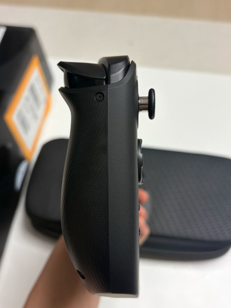 레노버 리전고2 (Legion go2) 판매합니다--3