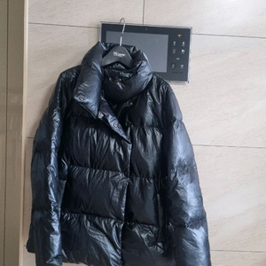 폴앤조 글로시 구스다운