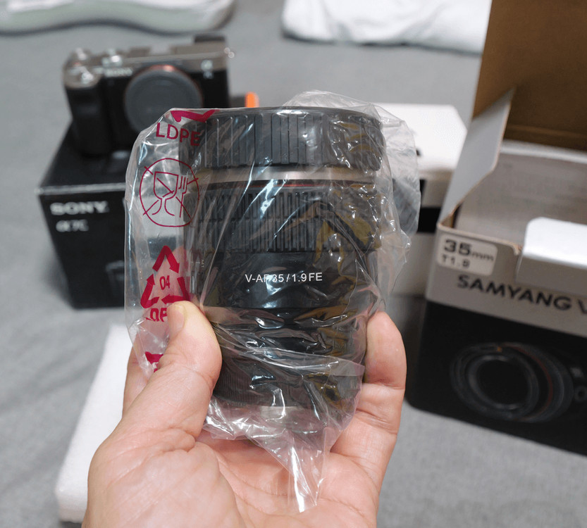 A7C ,시그마C28-70mm F2.8 DG DN ,삼양 35mm 1.9 V AF,스몰리그케이지 일괄(모두정품) 이미지
