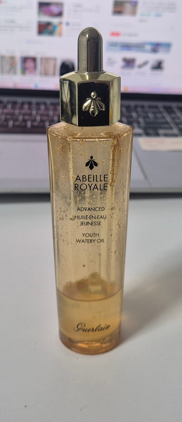 맥 오로라, 에스티로더 더블웨어, 슈에무라, 바비브라운 립스틱 등 이미지