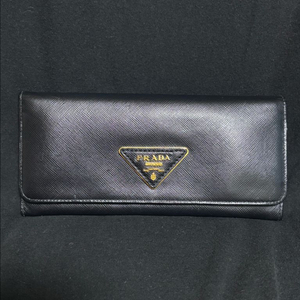 프라다 장지갑