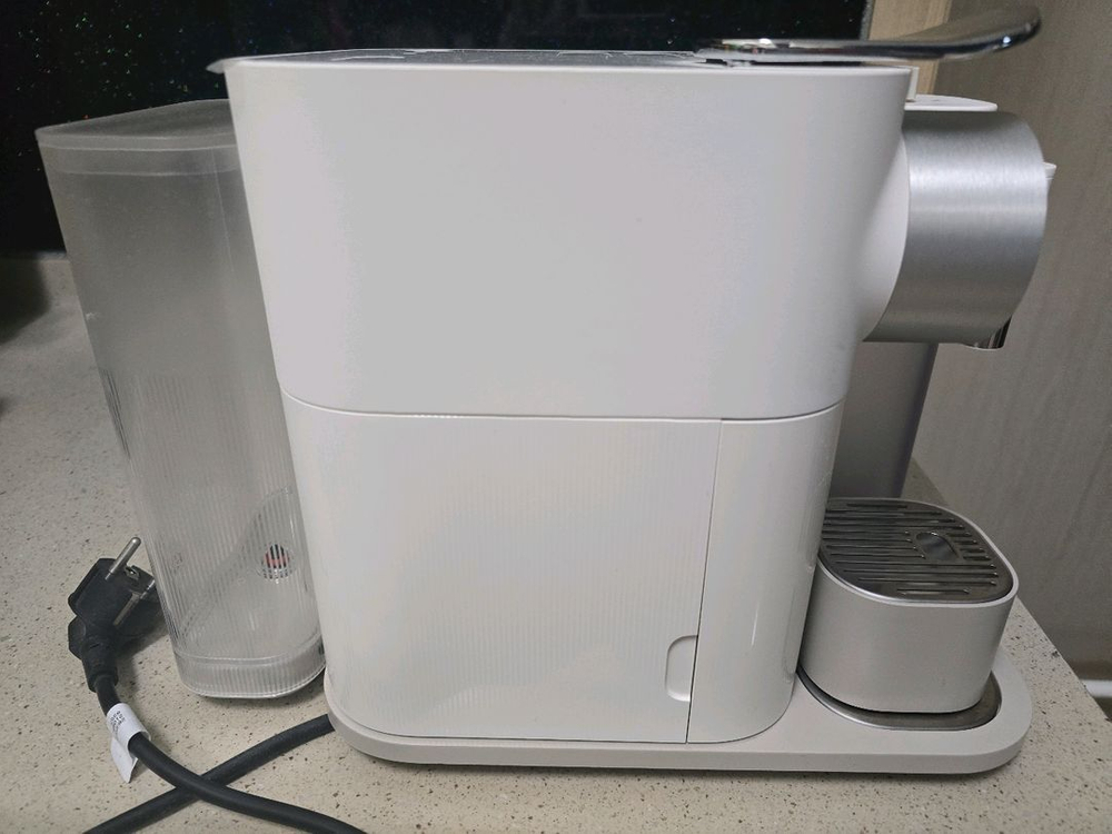 네스프레소 그랑 라티시마 이미지