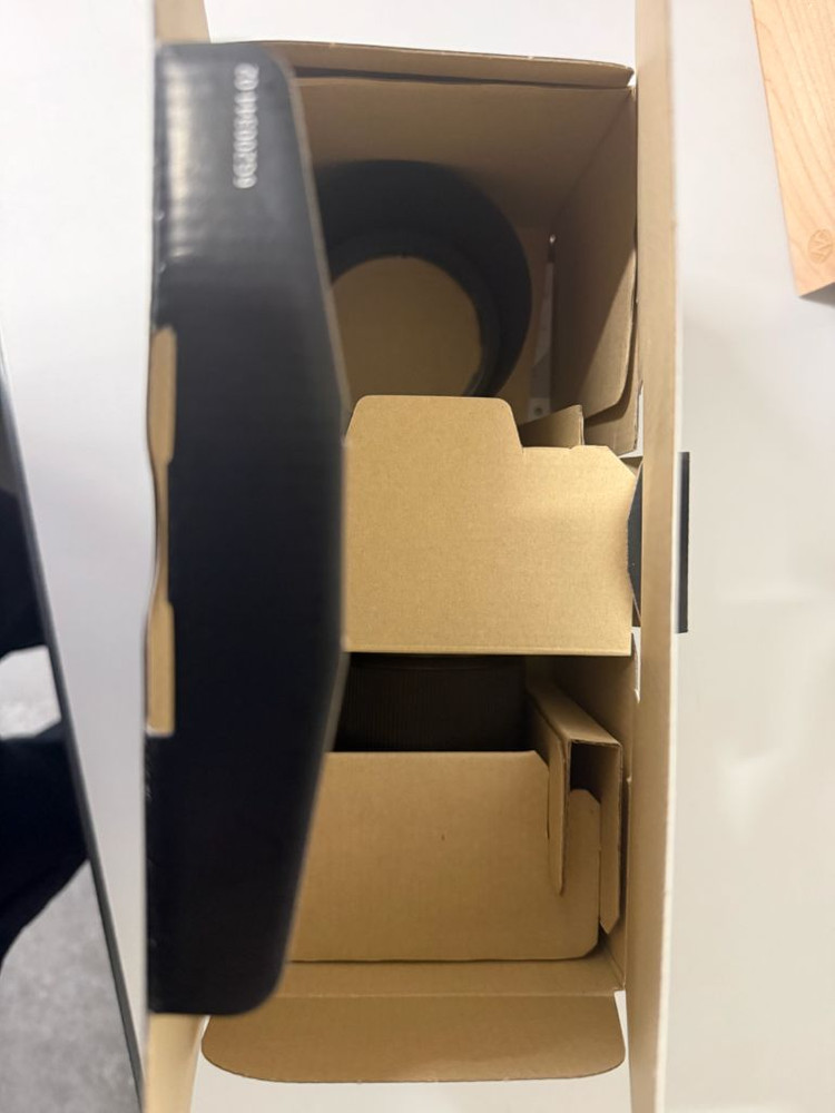 Z마운트 105mm f/2.8 VR S 렌즈 이미지