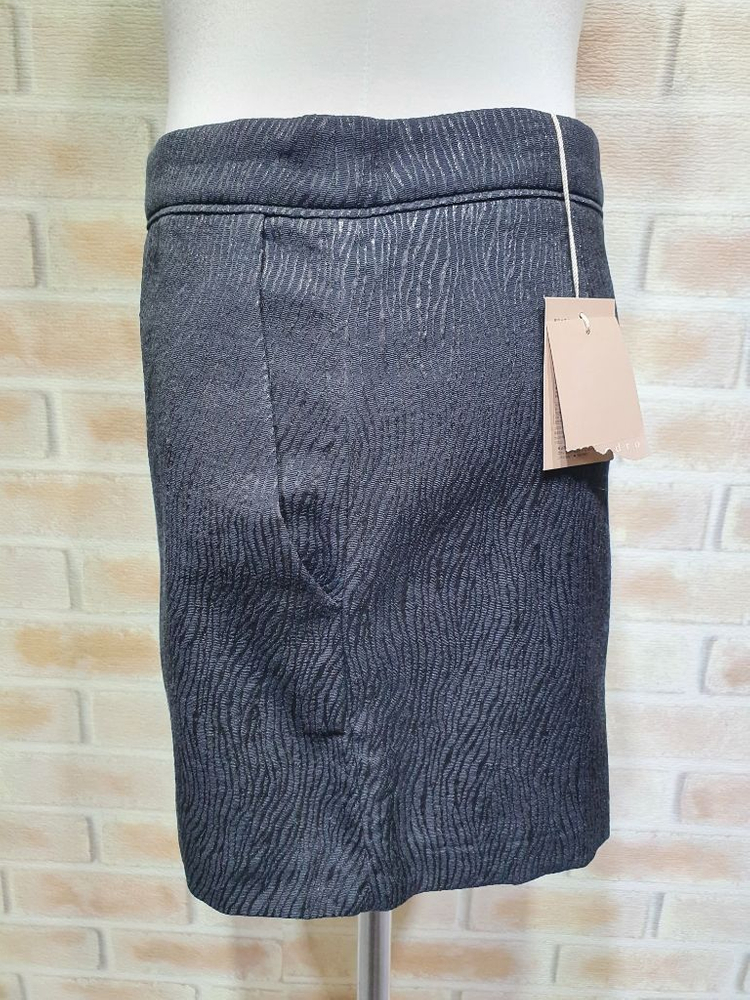 택부착 258,000 산드로 지브라 실버펄 스커트 55--6