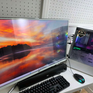 대전 i5 9400f 16G RTX2060 32인치 포함 이미지