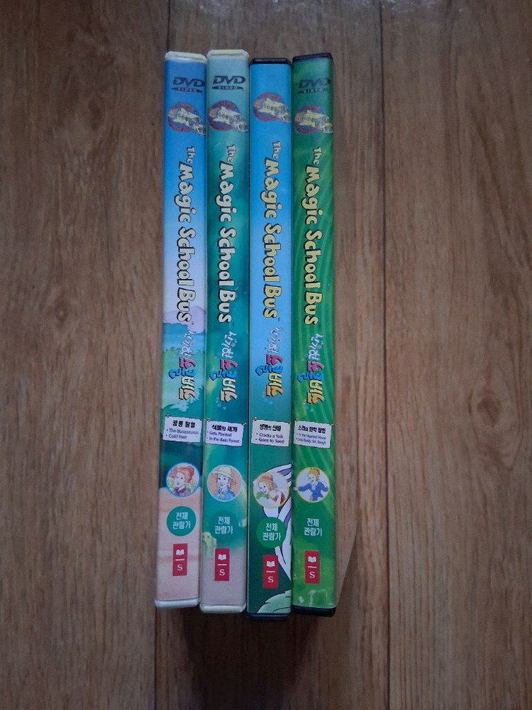 애니DVD 신기한그쿨버스.일괄.CD상태좋아요.검색한번해보세요 이미지