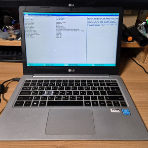 LG 13U370 노트북 부품용
