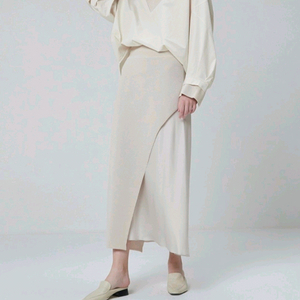 시스템 니트 블록 스커트