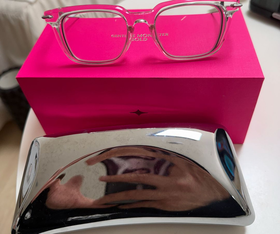 젠틀몬스터 EGO-C1 투명 안경 새상품급 이미지