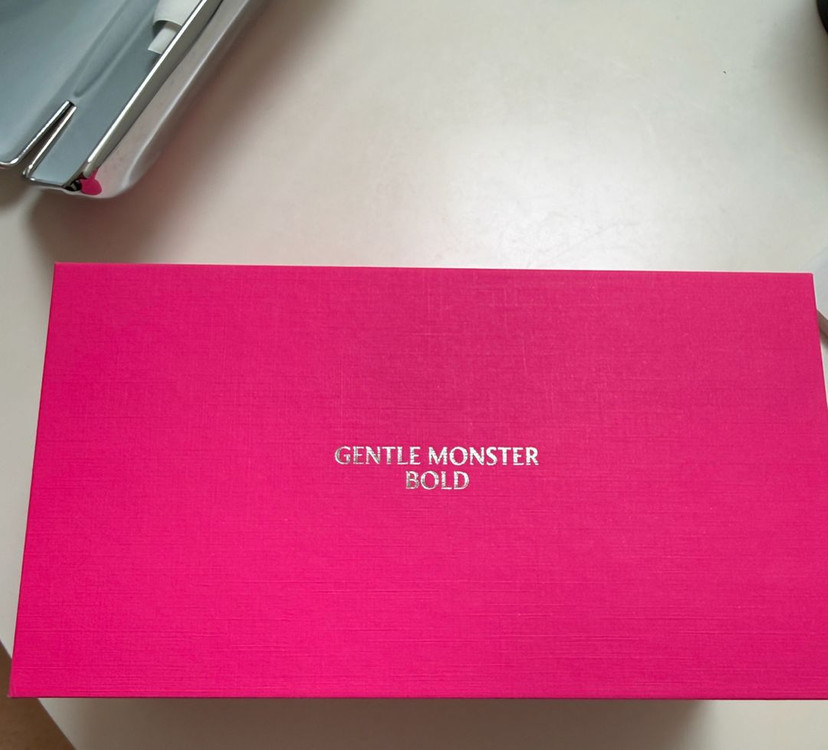 젠틀몬스터 EGO-C1 투명 안경 새상품급 이미지